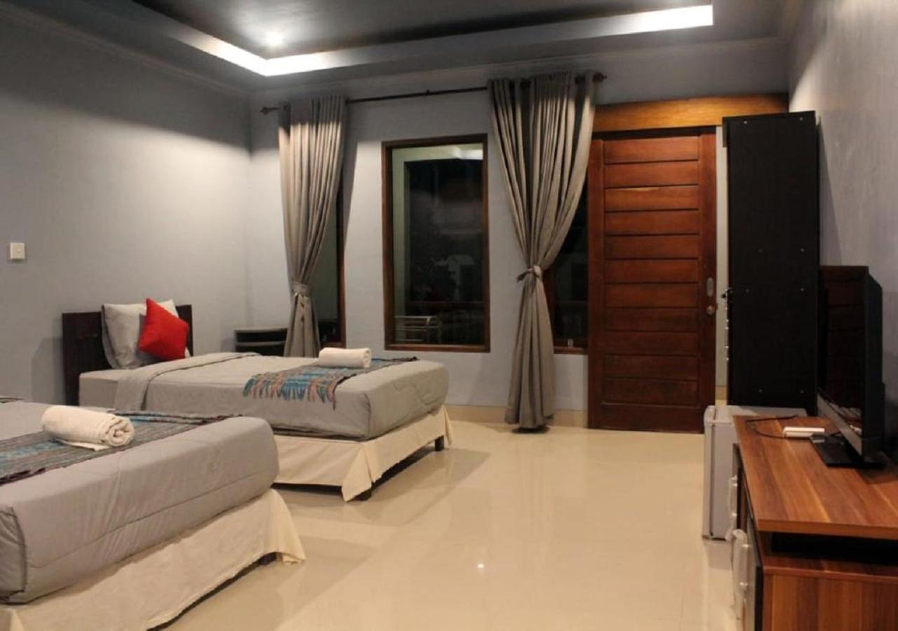 Ridho Malik Hotel Bumbang Exterior foto